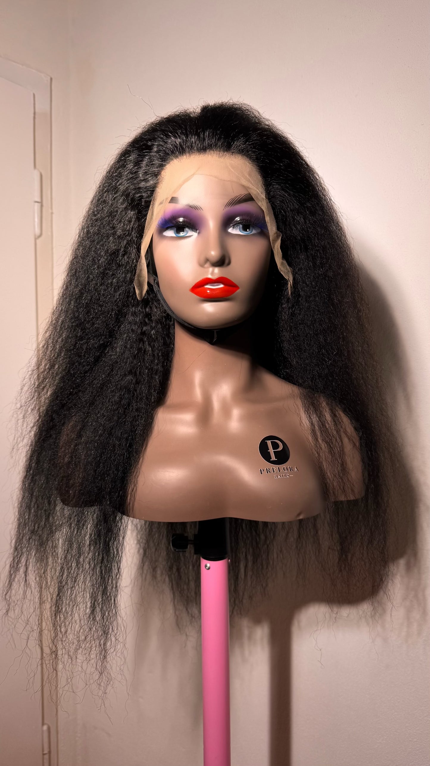 Yaki kinky wig