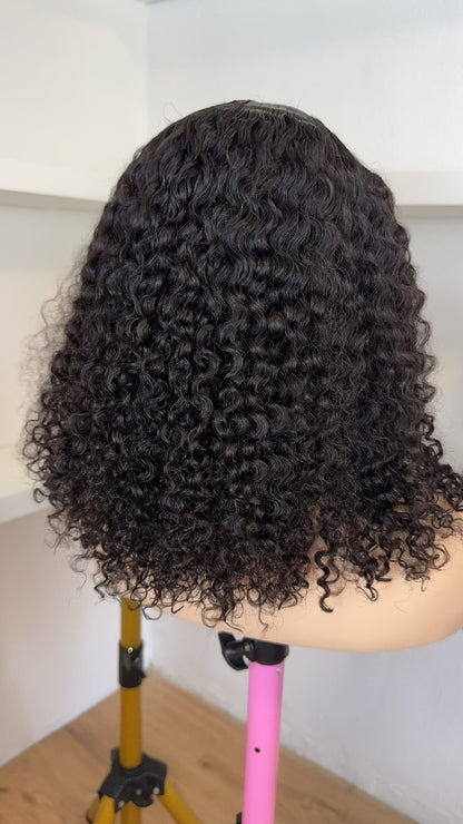 Afro kinky curly